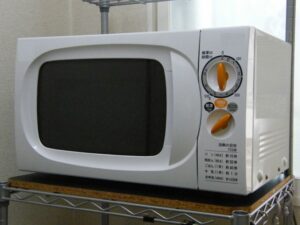 電子レンジの処分方法と費用~電子レンジは適正処分でリサイクルを