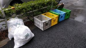 不用品を捨てる時、分別不要の方法とは？不用品回収業者は自治体のゴミ回収よりおすすめ！