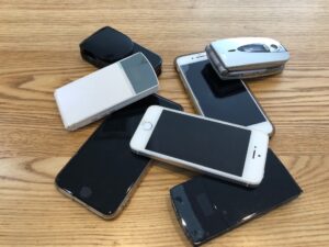 スマホ・携帯電話の捨て方3選！注意点やデータ削除方法まですぐ分かる