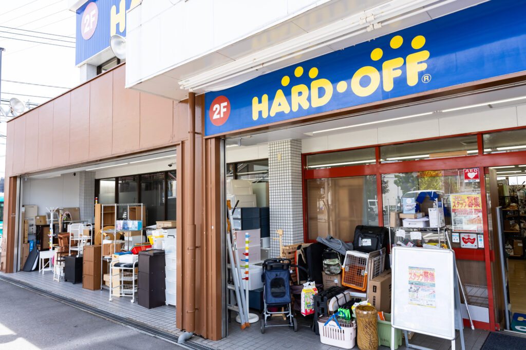 リサイクルショップに売却する