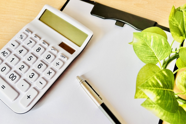 ハンガーラックを捨てる際の料金相場